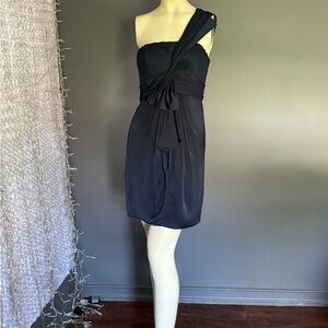Elegant Black One-Shoulder Dress